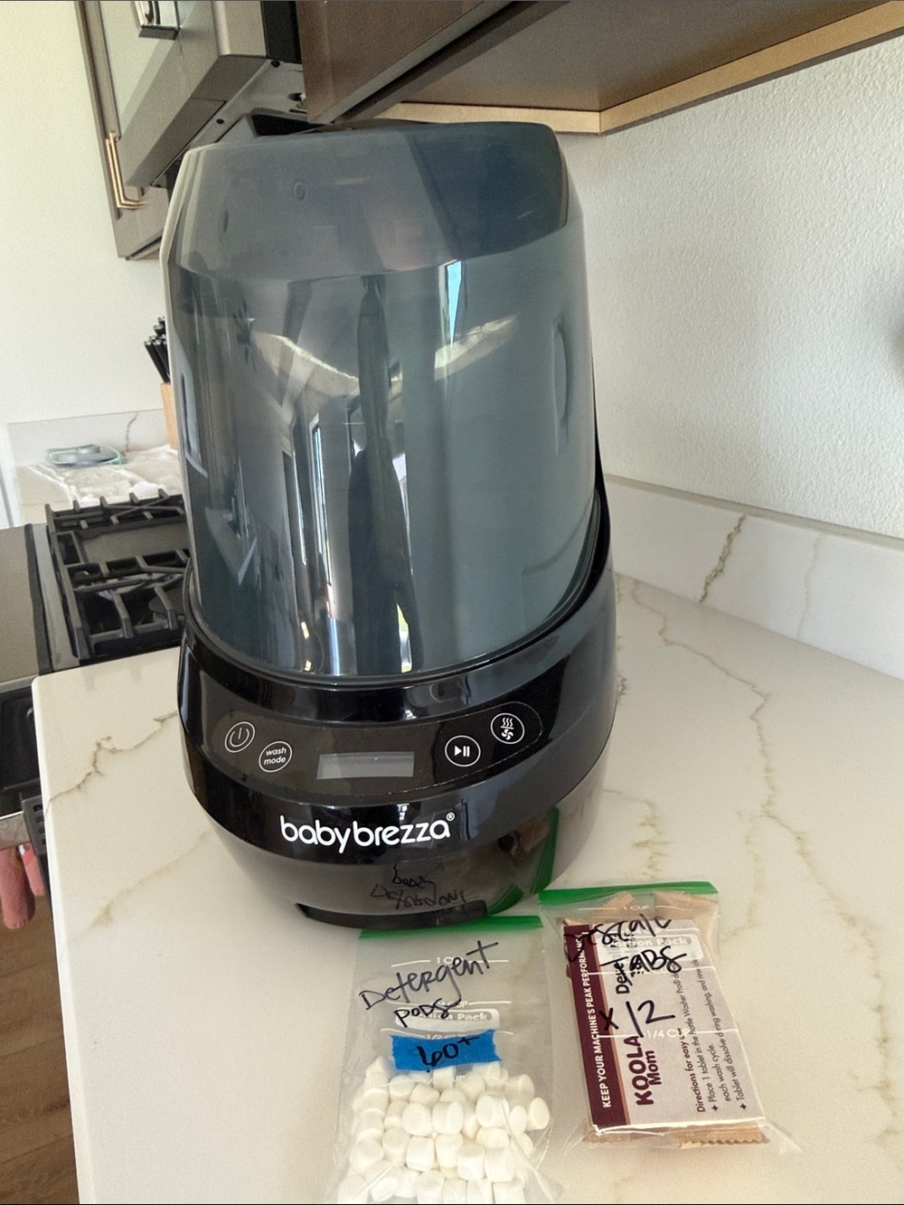 Black Baby Brezza brbottle washer pro, sterilizer & dryer in pristine condition
